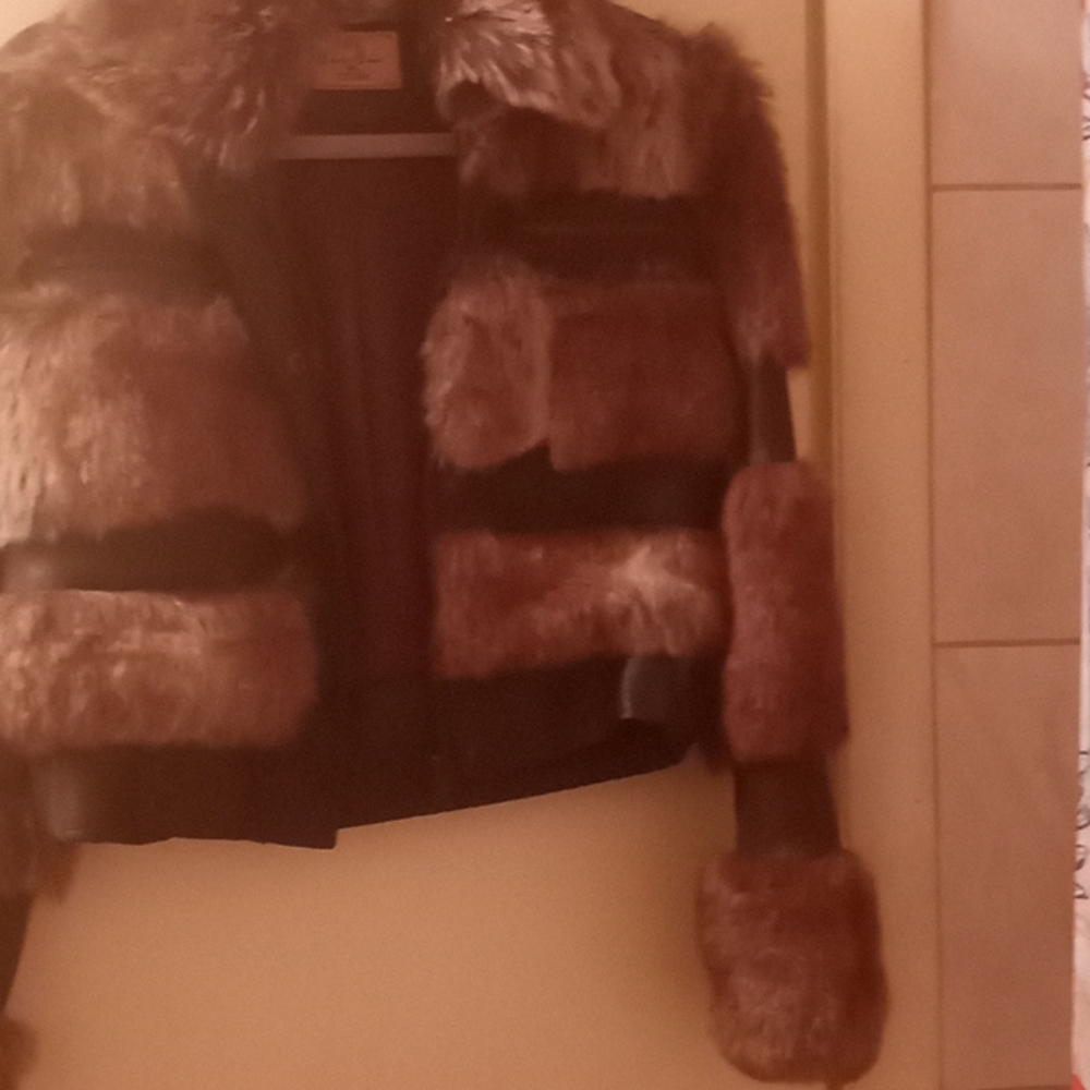 Brown faux fur and leather acket - Picture 2 of 3